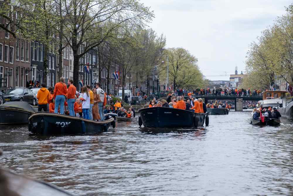 WakahChan | Koningsdag zonder Koning